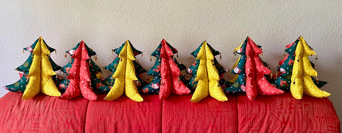 GESCHENKk-VORSCHLÄGE:  Advent Dekoration Mini Weihnachtsbaum textil