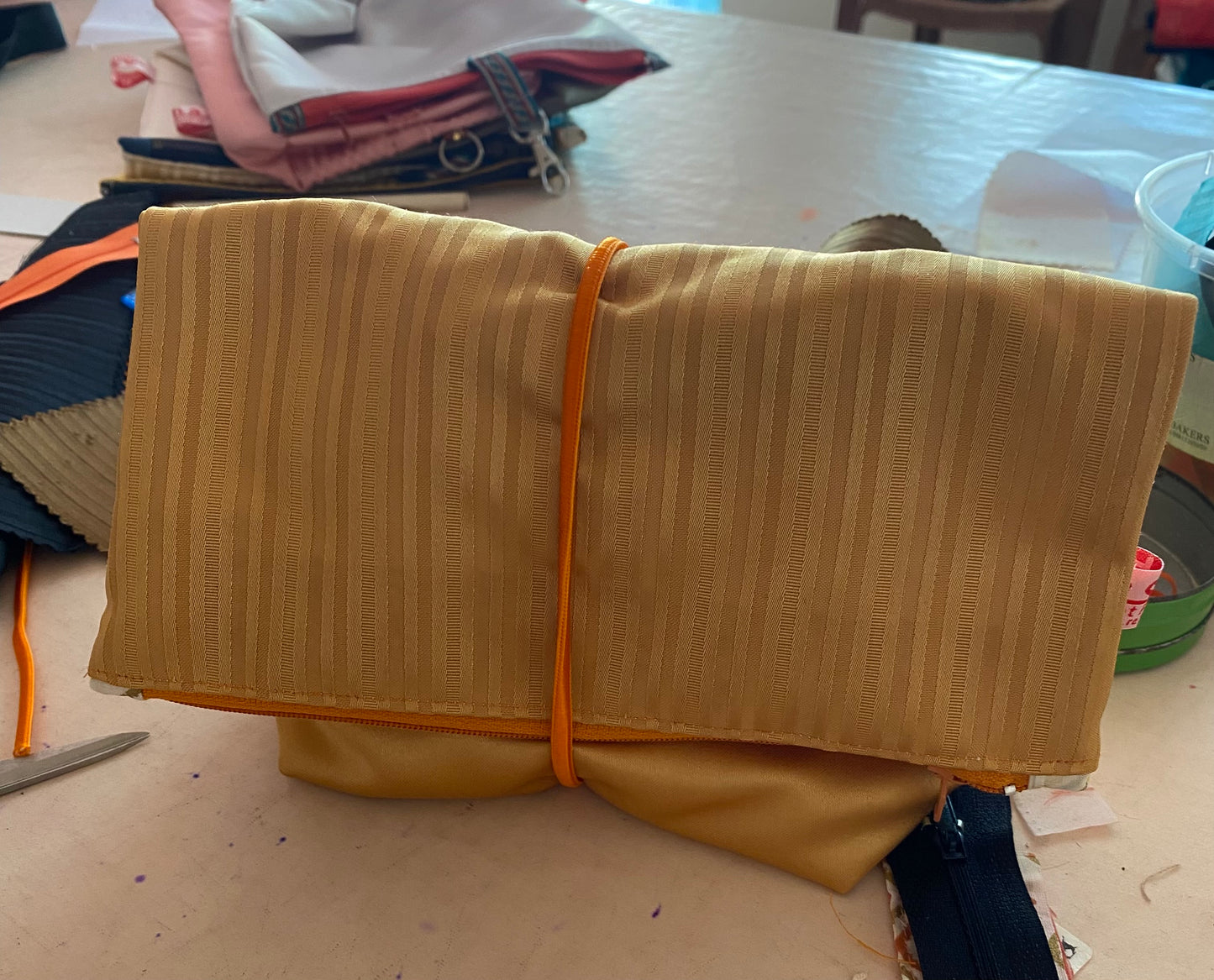 Znünibeutel für Schule, Kindergarten, Büro, Sport  oder Wanderungen