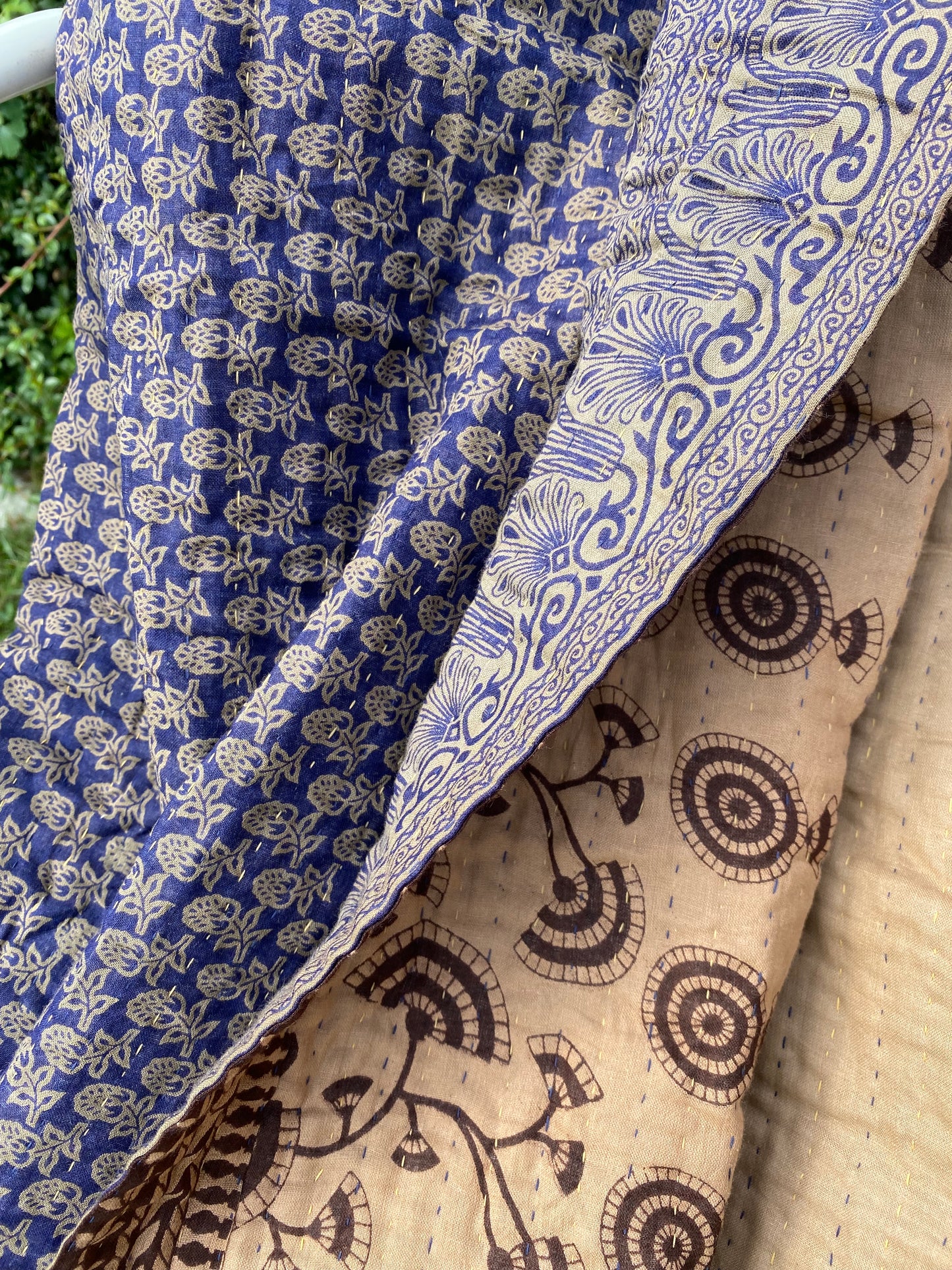 Bettüberwurf, Kuscheldecke, Babykrabbel-Decke upsycling Quilts