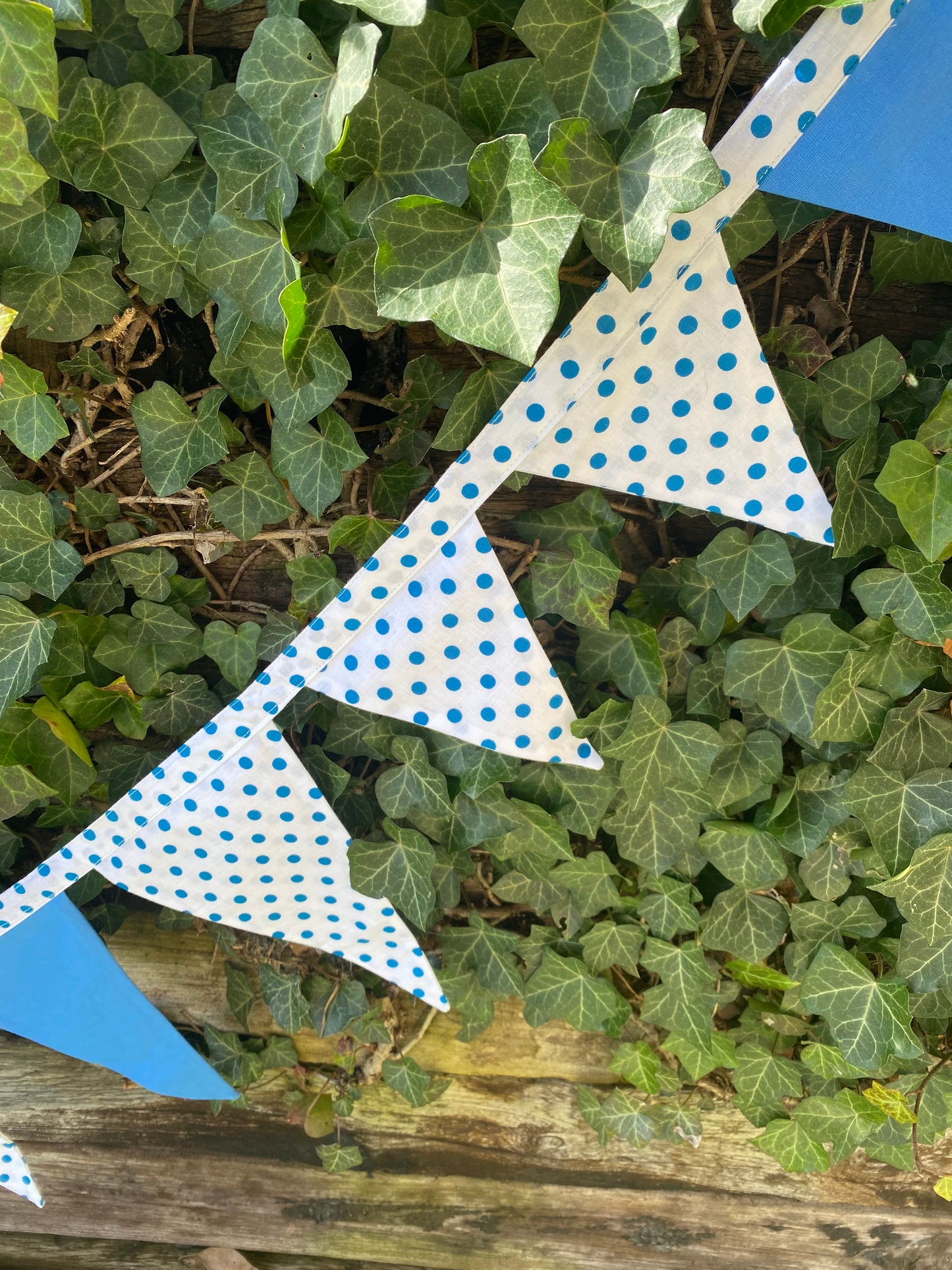 Fähnchenkette für Partys oder Kinderfeste